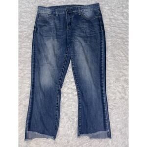 New Directions women's sz. 12R classic crop jeans. Cute, comfortable